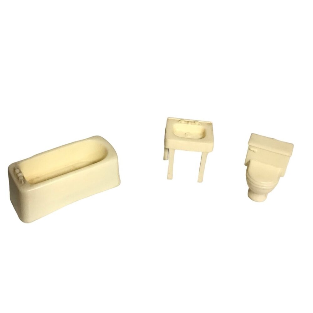Marx Bathroom Doll Furniture Cream Color Toilet Sink and Bathtub Plastic Vintage